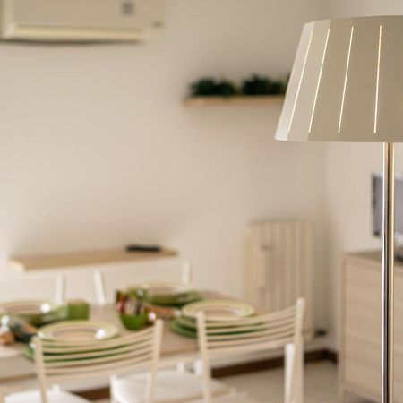 Patrizia & Giuseppe Apartment สกอร์เซ ภายนอก รูปภาพ