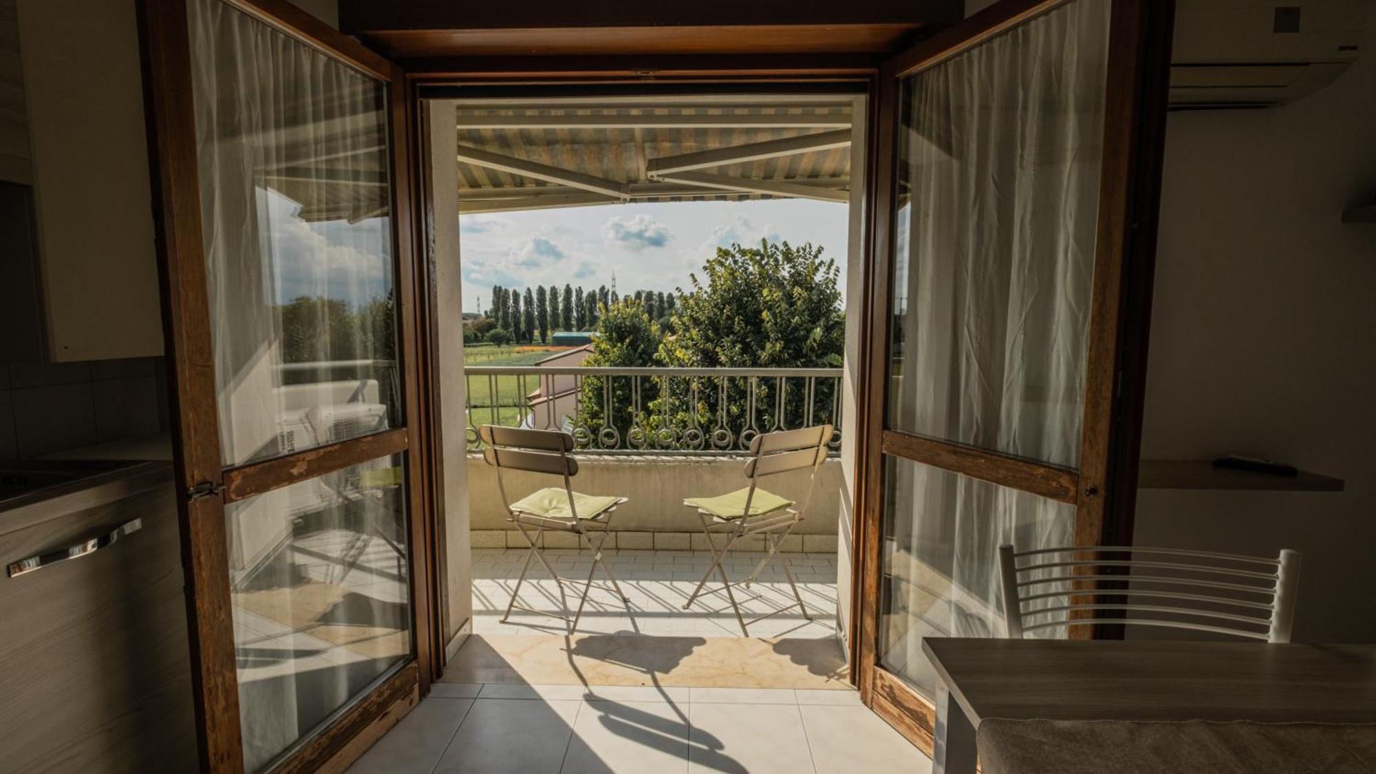 Patrizia & Giuseppe Apartment สกอร์เซ ภายนอก รูปภาพ